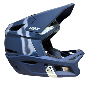 LEATT Мотошлем Gravity 5.0 CARB RED — мотошлем купить