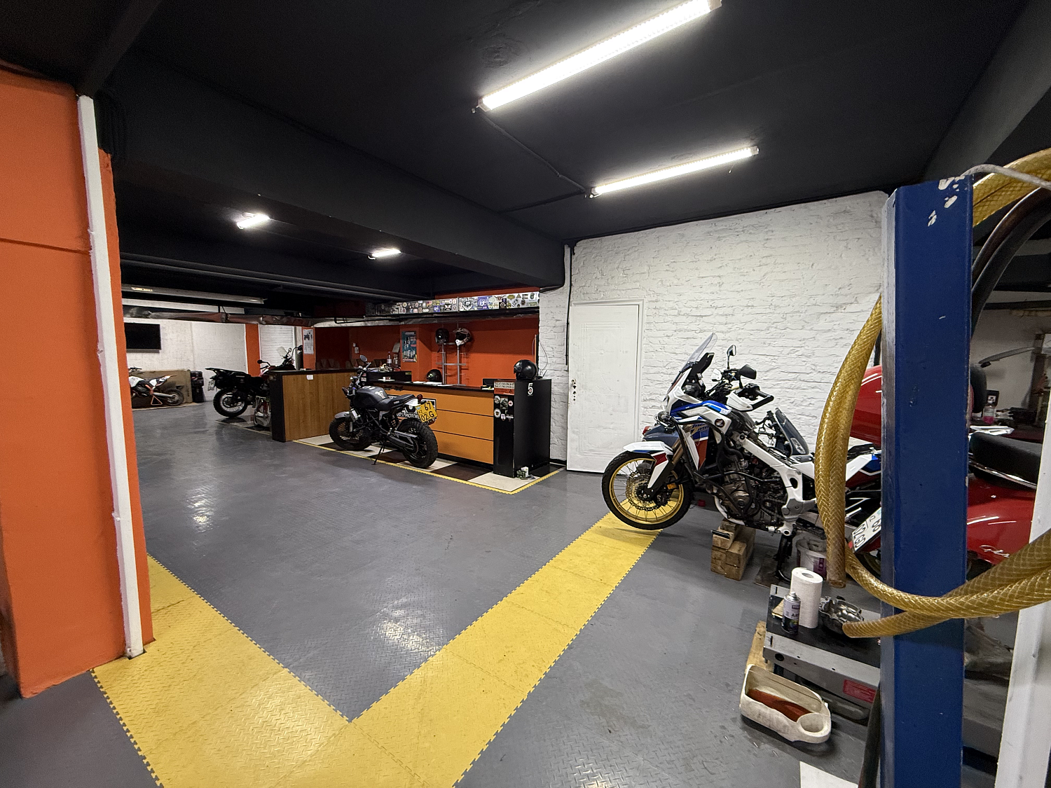 Ремонт снегоходов и квадроциклов