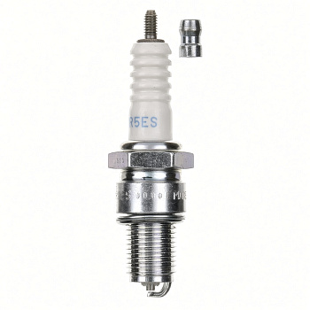 NGK Свечи зажигания BPR5ES 7422